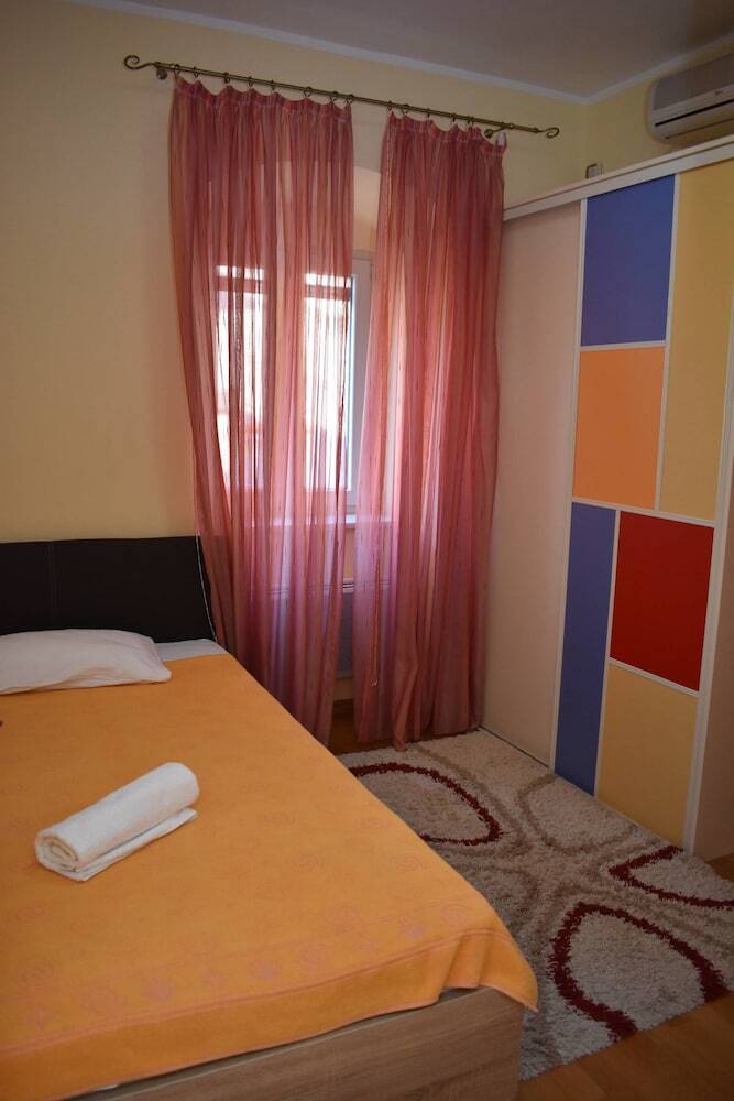 Apartments Konoba 224