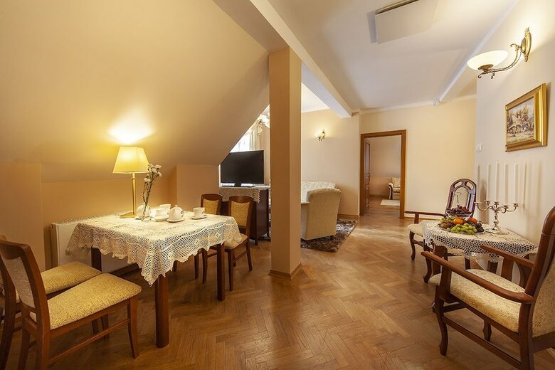 Hotel Rezydencja Dw�r Polski