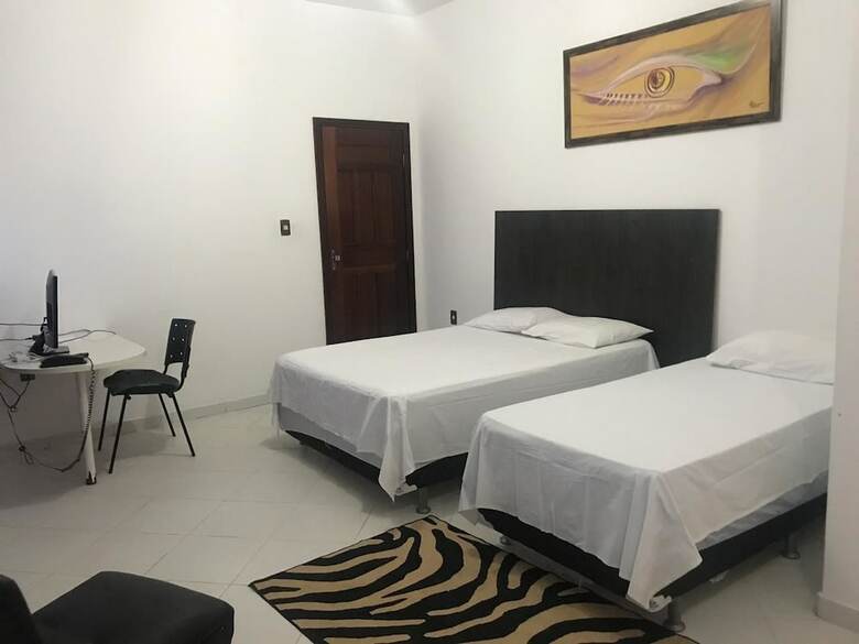 Hotel Encontro Das �guas