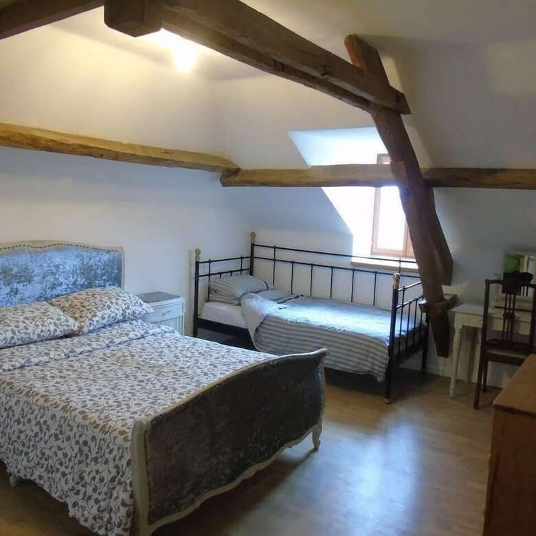 Bed & Breakfast Puy Larousse Farmhouse