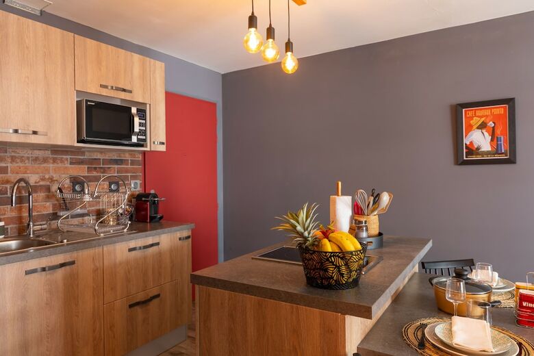 Apartamentos Zourite Factory - Apt Design & Calme