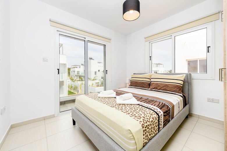 Nissini Villa #18
