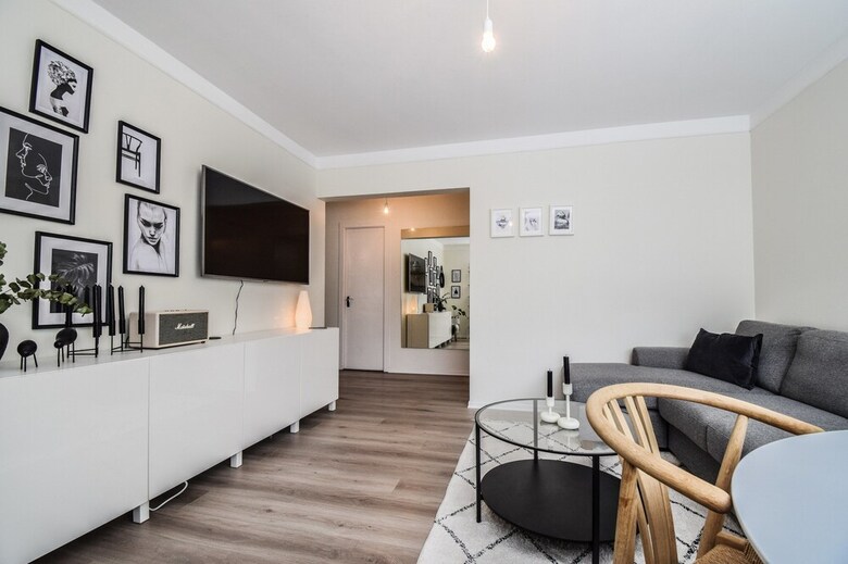 Apartment V20