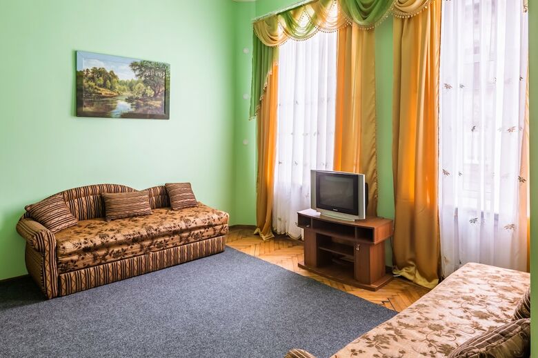 Apartamentos Three Rooms In The Center On Kulisha