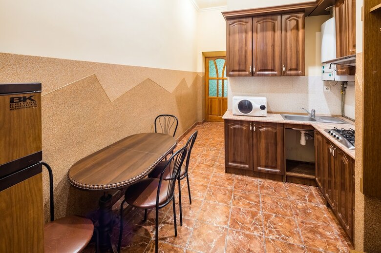 Apartamentos Three Rooms In The Center On Kulisha
