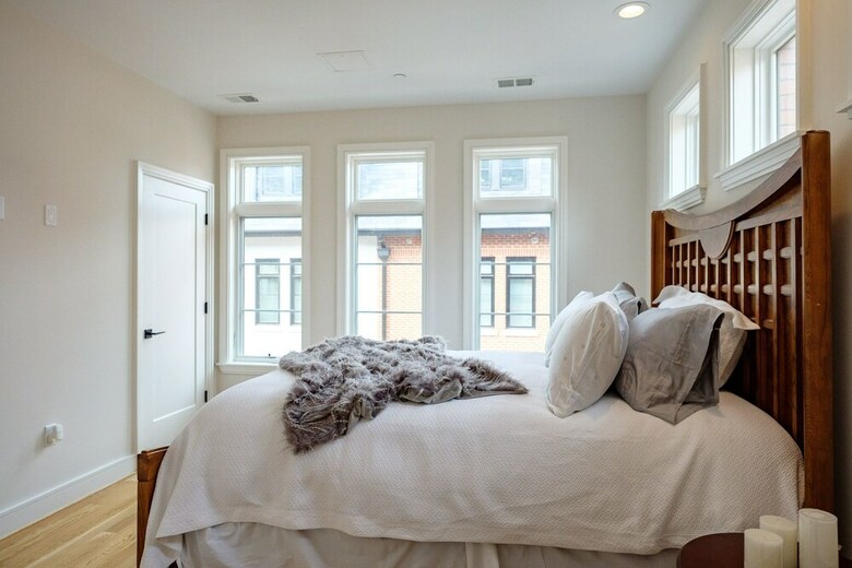 Capitol Hill - Four Bedroom Townhouse