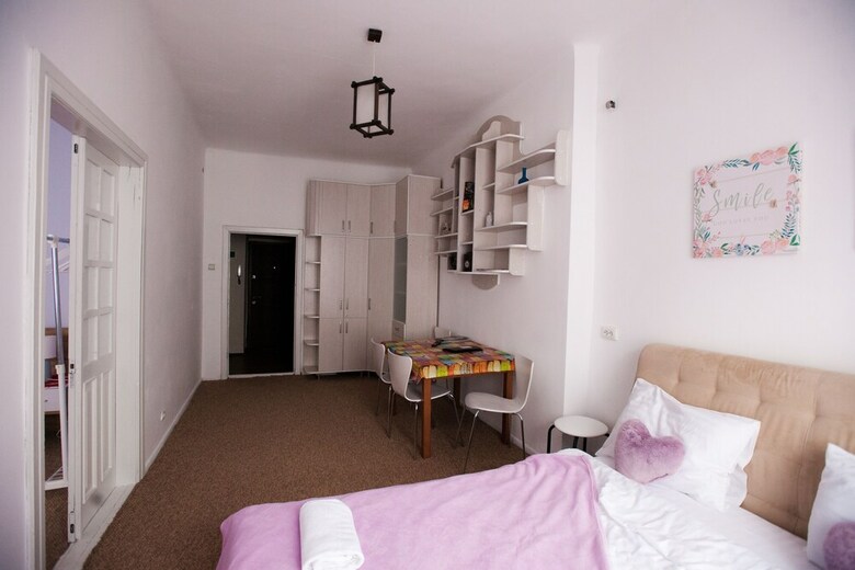 Sf Central Apartments