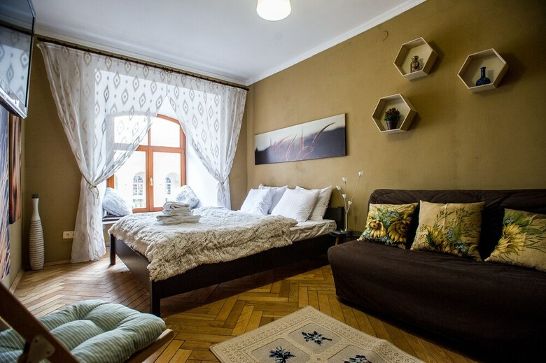 Sf Central Apartments