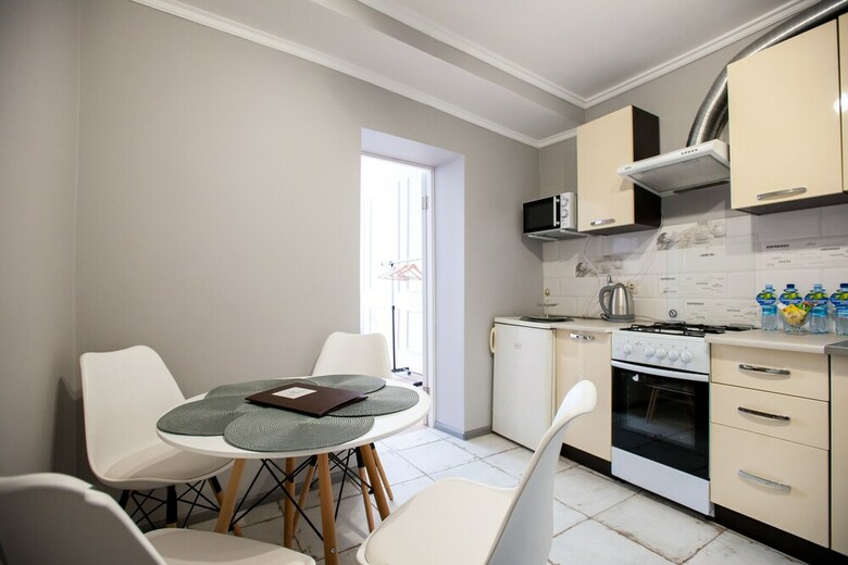 Sf Central Apartments