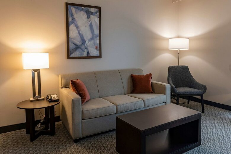 Hotel Wingate By Wyndham Angola