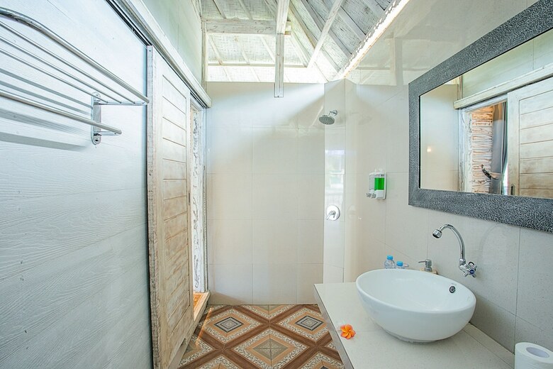 Hotel 221 Garden Cottages