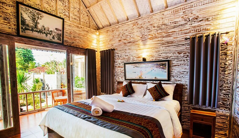 Hotel 221 Garden Cottages