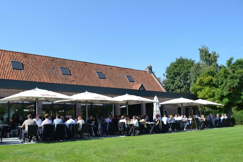 Hotel Le Domaine Des Cigognes