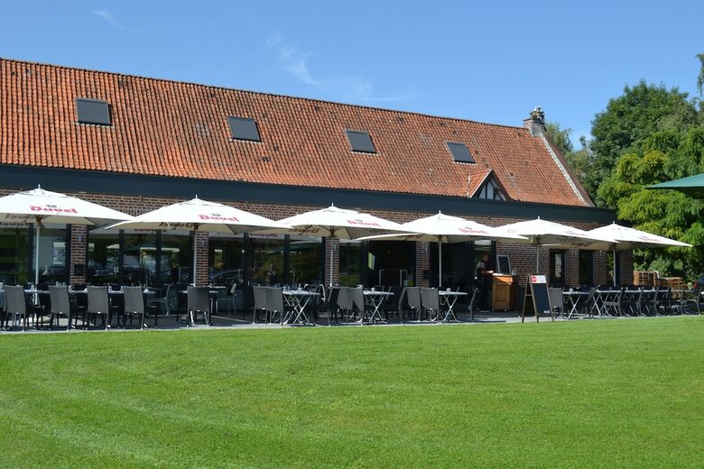 Hotel Le Domaine Des Cigognes