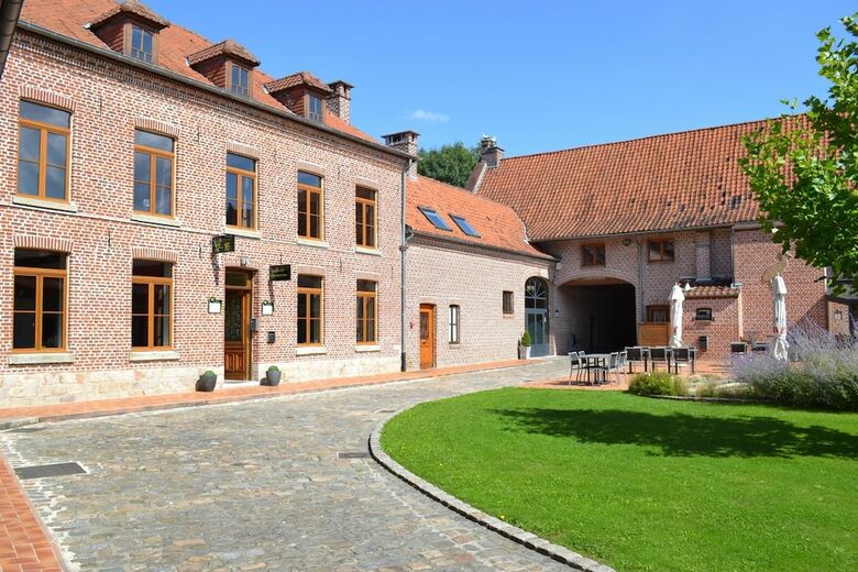Hotel Le Domaine Des Cigognes