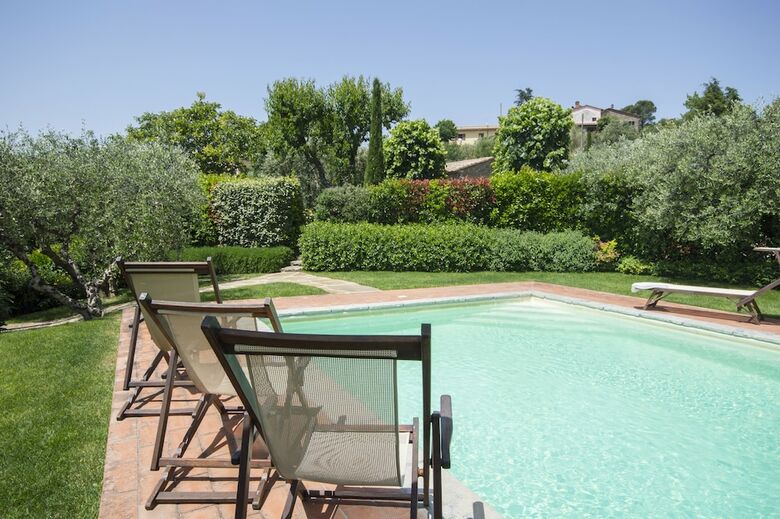 Agroturismo Maest� Del Sasso