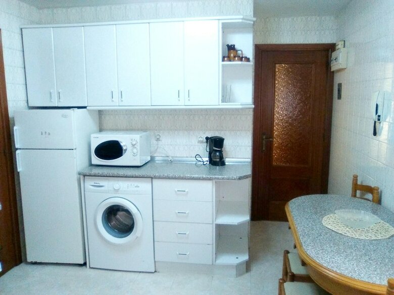 House With 3 Bedrooms In Oviedo, With Wifi
