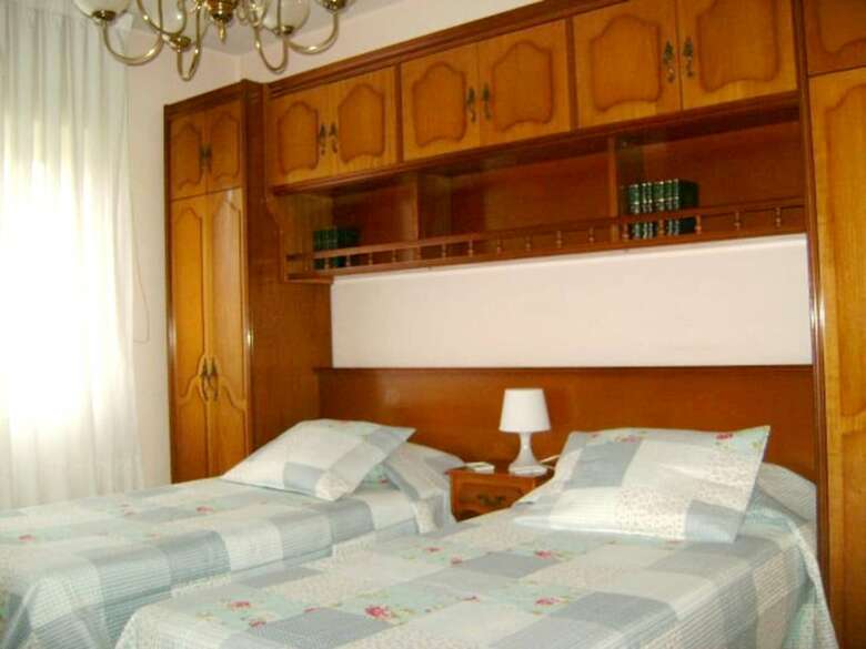 House With 3 Bedrooms In Oviedo, With Wifi