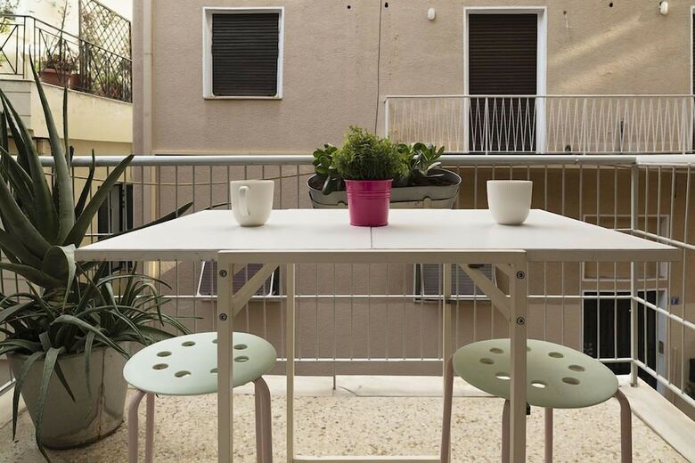 Vintage Apartment Next To Acropolis Museum