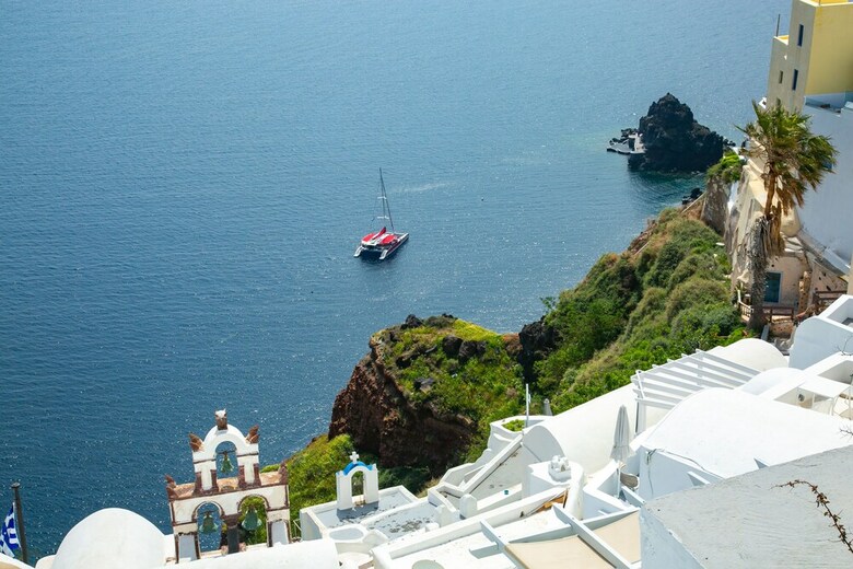 Hotel White Cave House