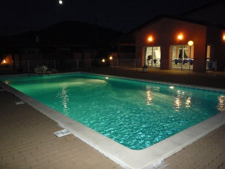 Hotel H�tel D'occitanie