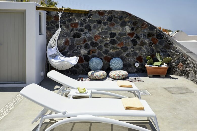 Mellow Luxury Cave