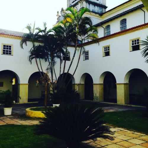 Hostal Pousada Convento Do Carmo
