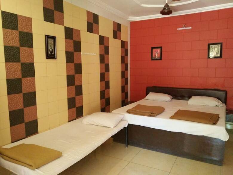 Hotel Redwood Resort Matheran