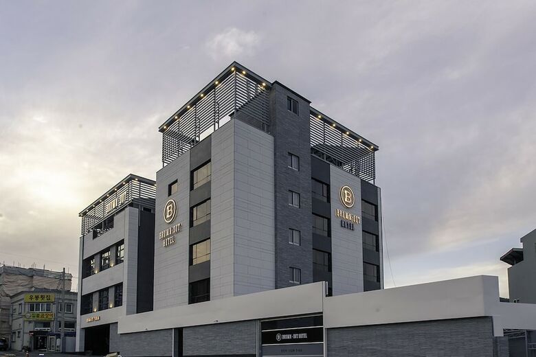 Browndot Hotel Yeonhwari