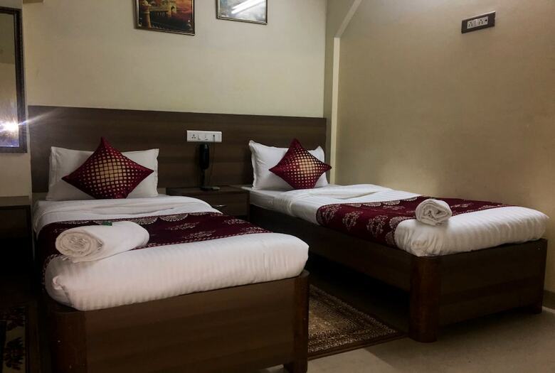 Aman Hotel Cst