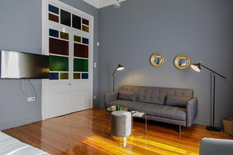 Soho Apartments