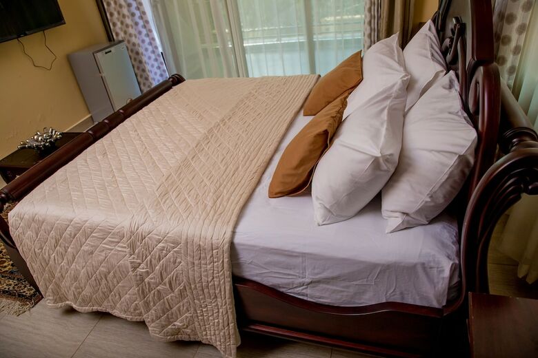 Hotel Lake Point Villa