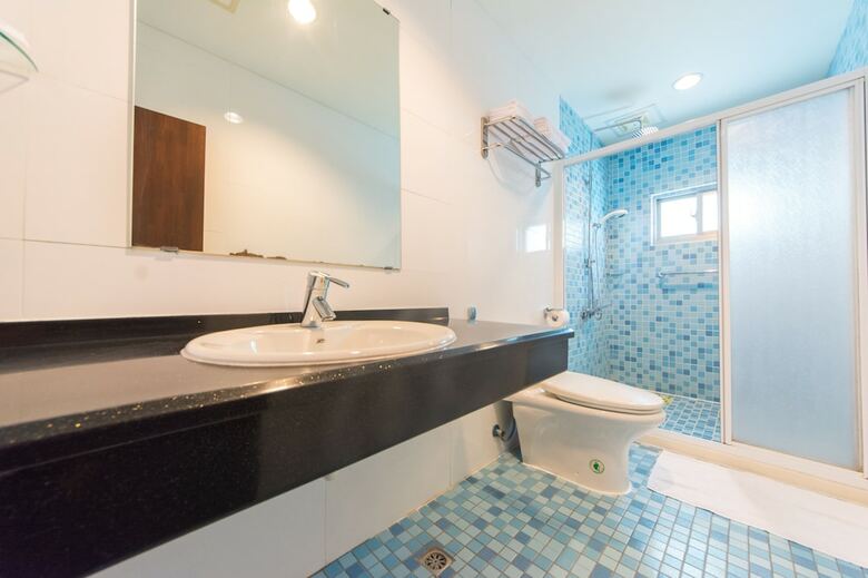 Futian B&B
