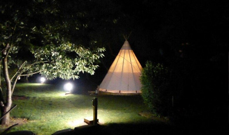 Bed & Breakfast Au Fil de L'eau - Les Tipis