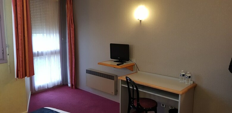 Hotel La Bastide Du Cantal