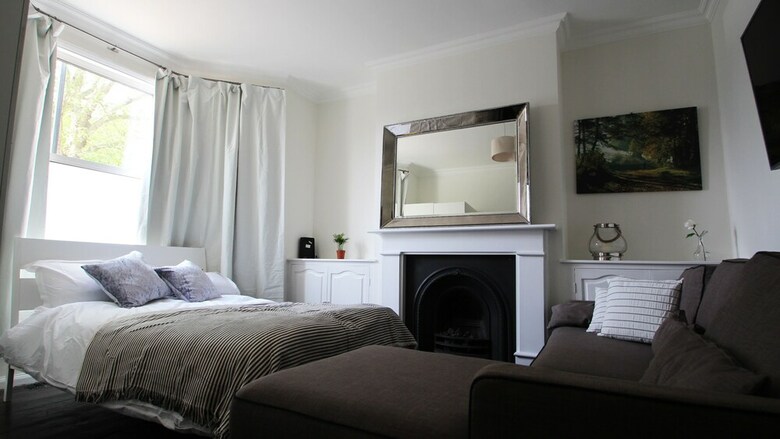 Hotel West London Home