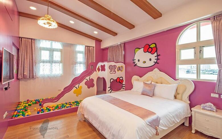 Bed & Breakfast Honeysuckle Family Castle