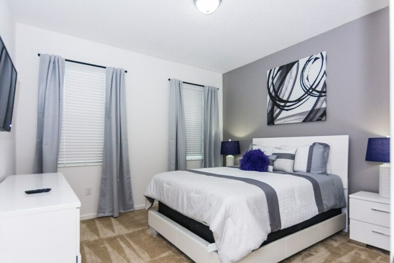 Stunning Vacation Home So2623