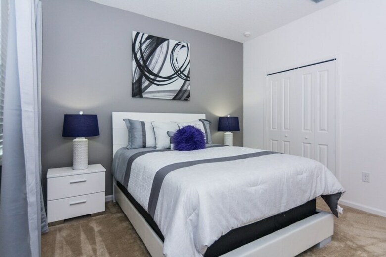 Stunning Vacation Home So2623