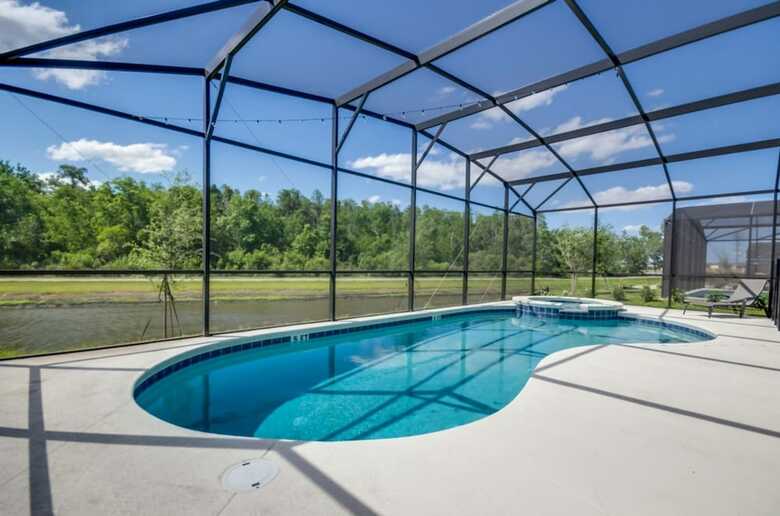 Wonderful House With Pool So2683