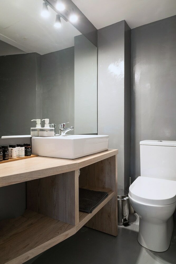 Apartamentos Plaka Heart