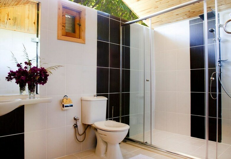 Cabana Etenna Beach Bungalows