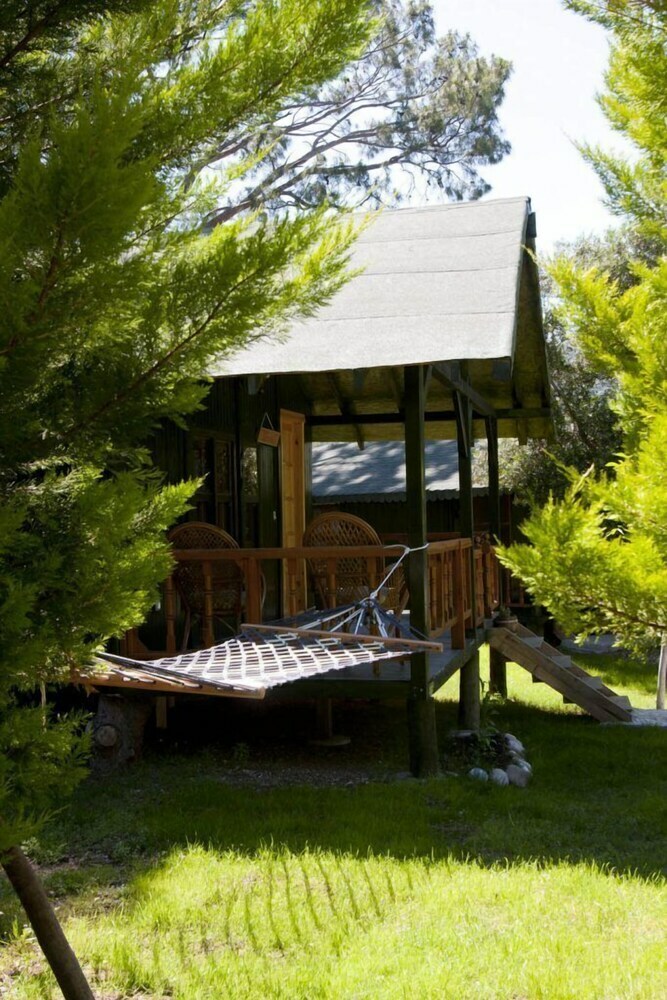 Cabana Etenna Beach Bungalows