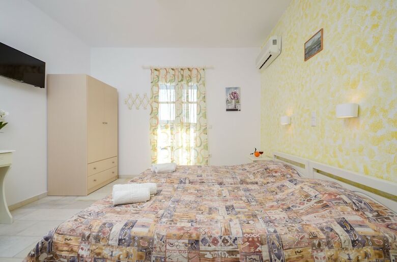 Hotel Golden Sand Naxos