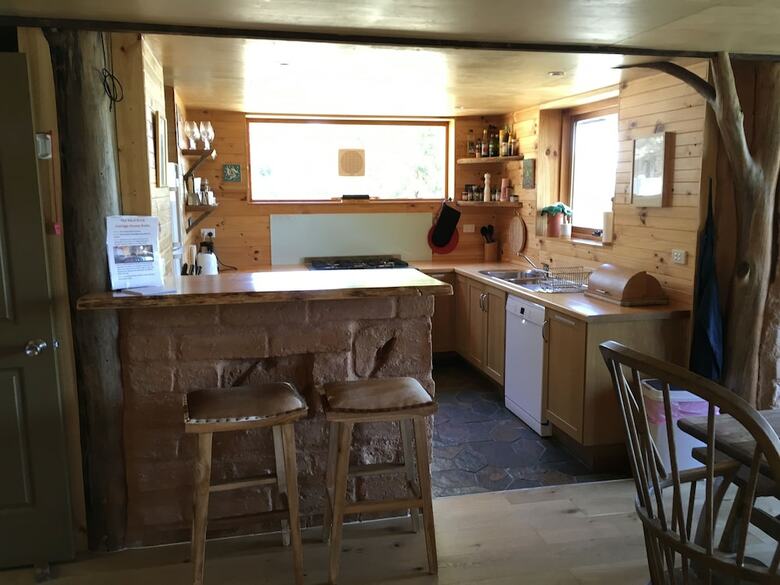 Mud Brick Cottage Cobungra