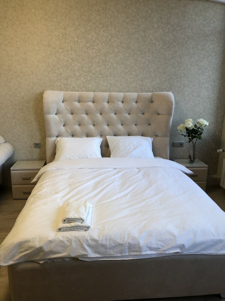 Hotel Astoria74