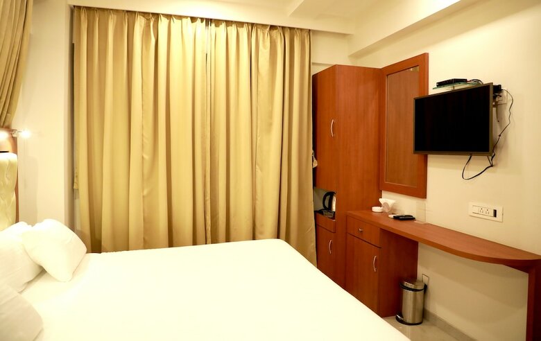 Hotel Lords Mumbai