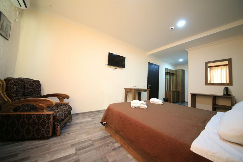 Hotel Tolia