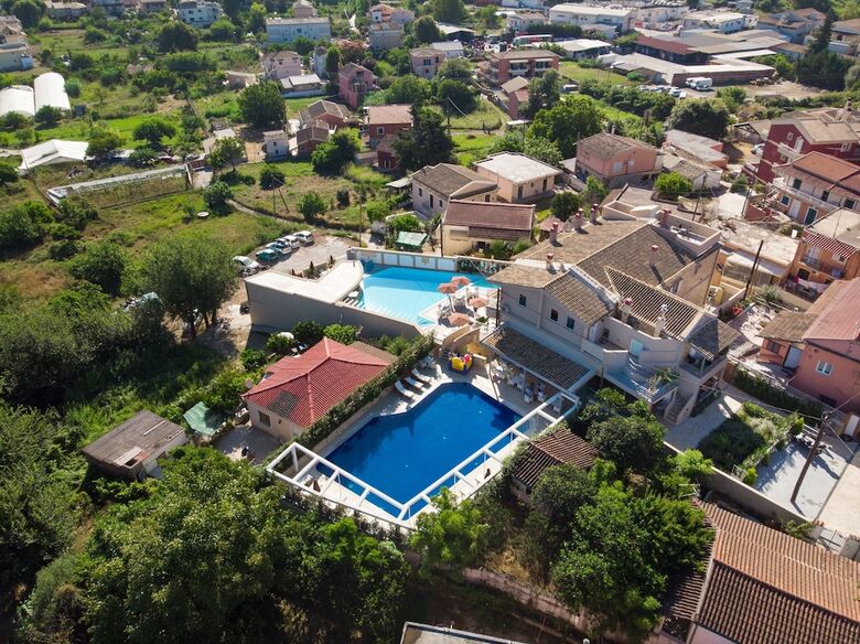 Aparthotel Angelo Del' Arte Estate