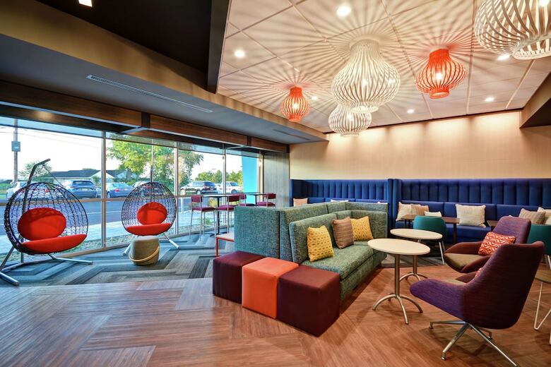 Hotel Tru By Hilton Denver